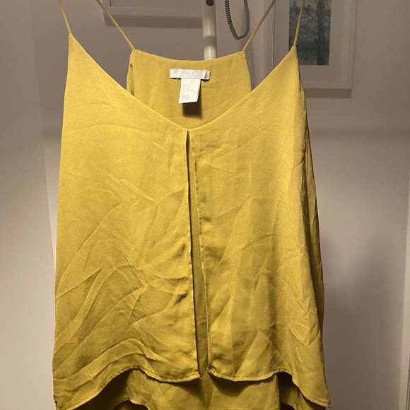 H&M tank top - Picture 1 of 3
